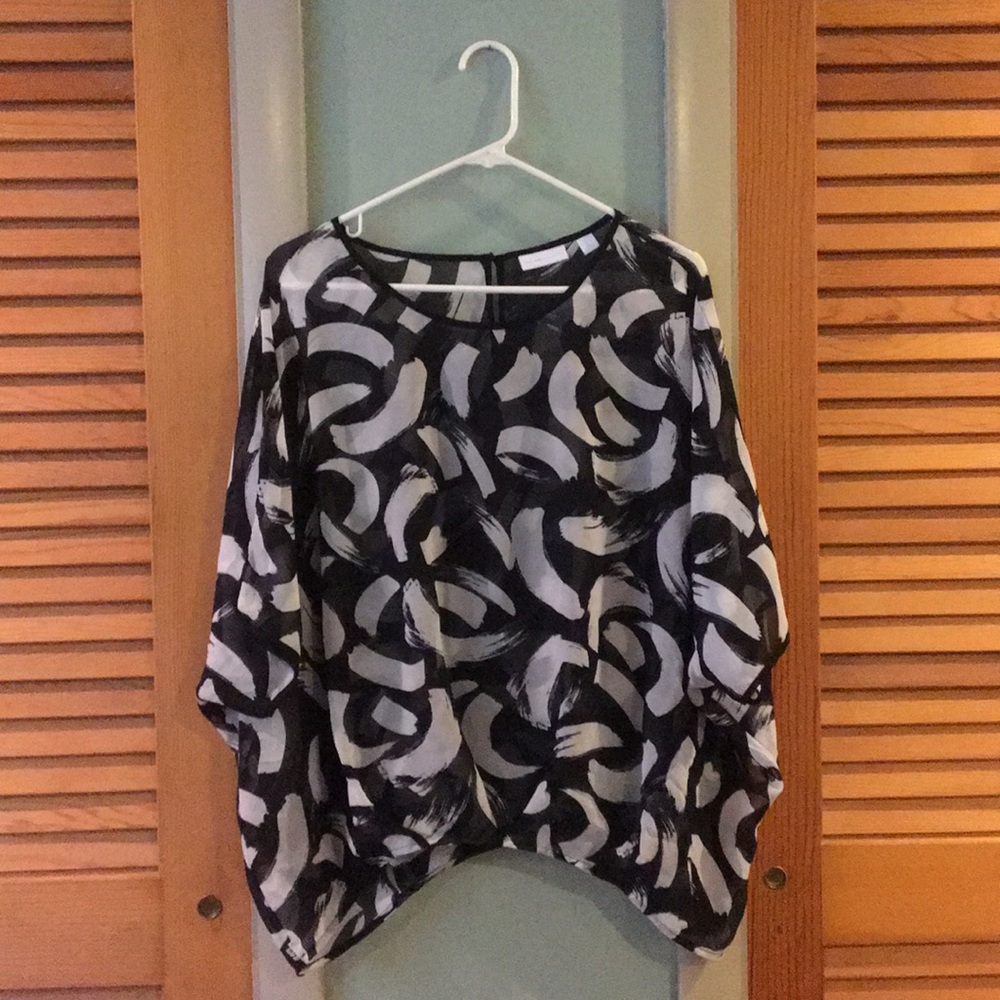 Paint stroke Batwing top